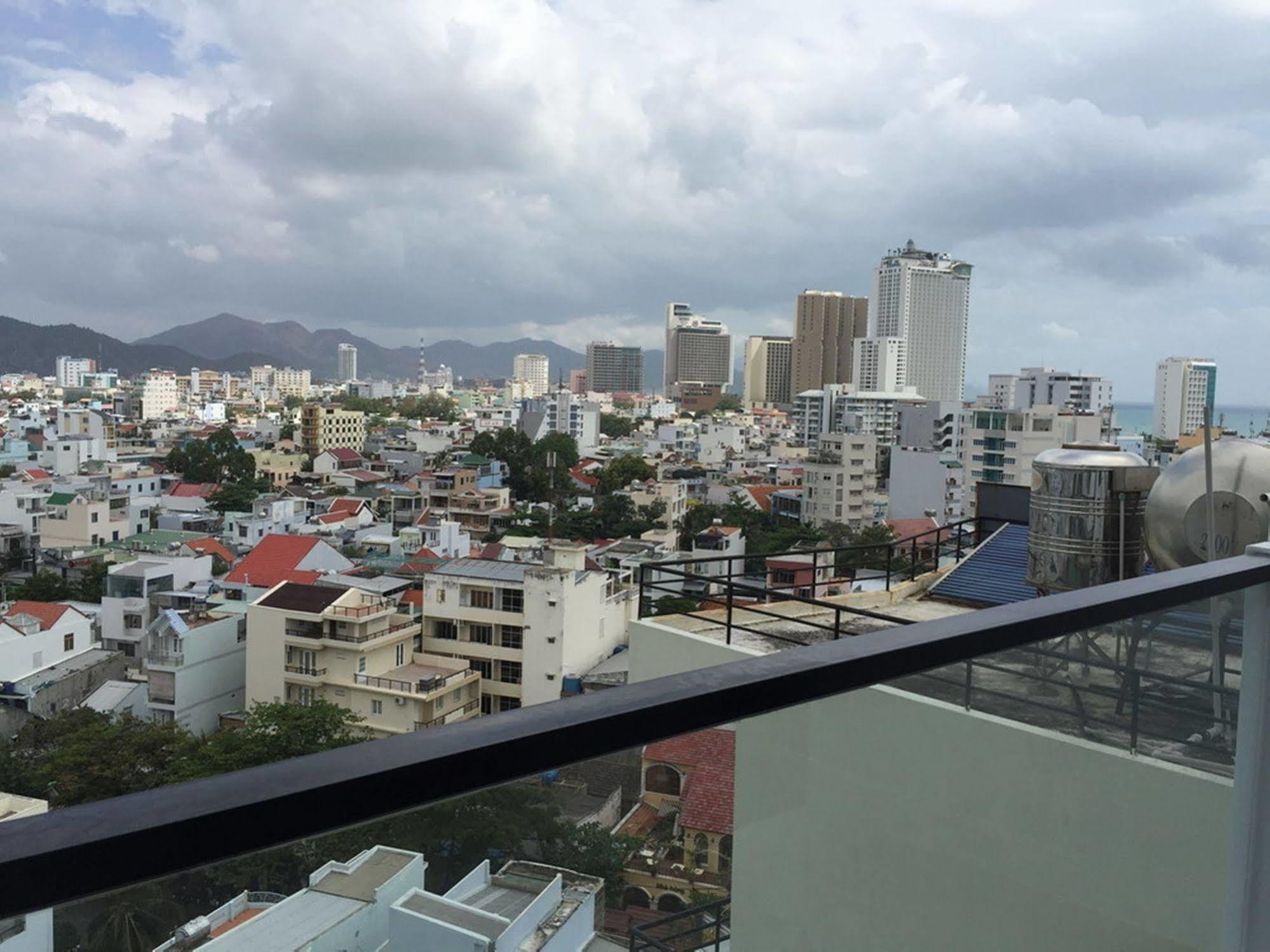 Daisy Hotel Nha Trang Exterior foto
